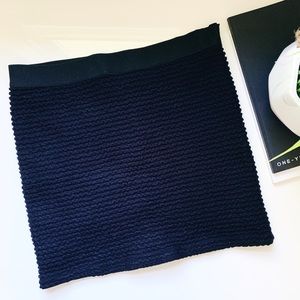 Forever 21 Black Form Fitting Body-Con Mini Skirt